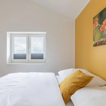 Σπίτι διακοπών Huus Plueschmors *